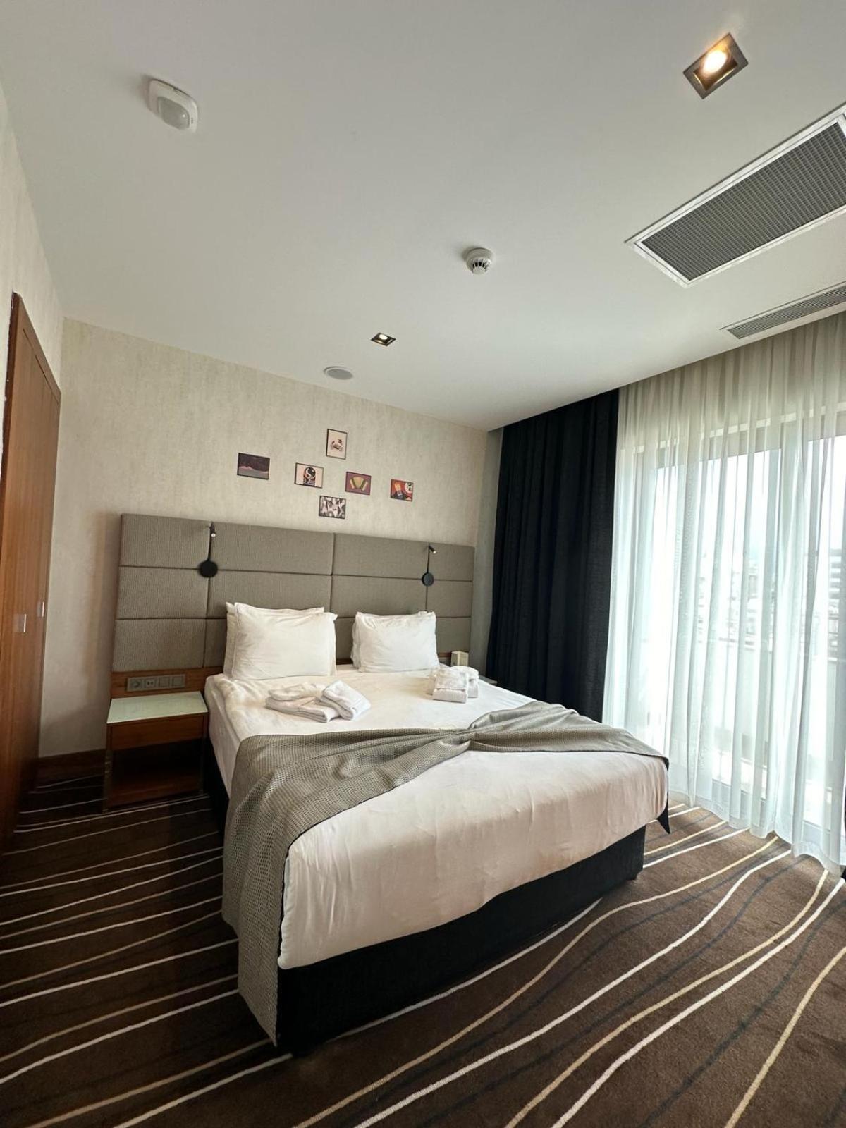Cihangir Hotel Bosphorus Istambul Exterior foto